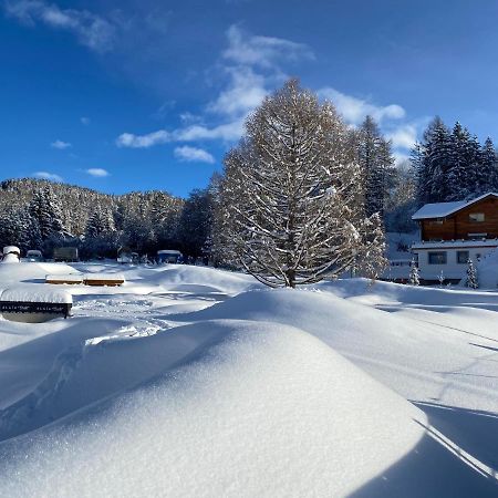 Ferienwohnung Chalet Aigle Crans-Montana Exterior foto