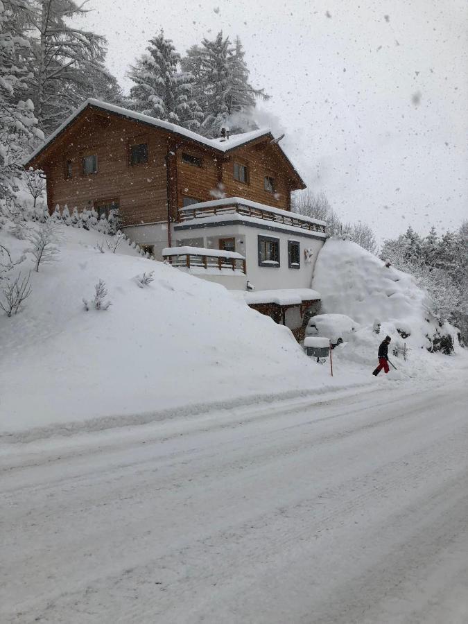 Ferienwohnung Chalet Aigle Crans-Montana Exterior foto